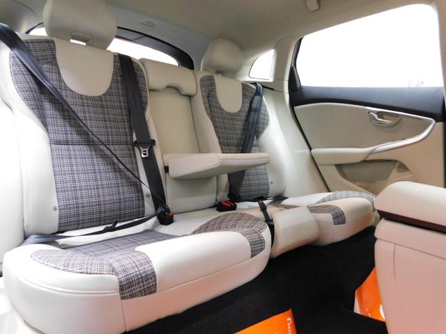 Ｖ４０ Ｔ３　タックエディション　特別仕様車　インテリセーフ　シティウィーブシート　ナビ　バックカメラ　スマートキー　ＤＳＲＣ　デイタイムＬＥＤ　Ｐアシストパイロット　ドラレコ　アイシン製６速オートマ　整備記録簿　２０１９最終モデル（7枚目）