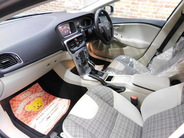 Ｖ４０ Ｔ３　タックエディション　特別仕様車　インテリセーフ　シティウィーブシート　ナビ　バックカメラ　スマートキー　ＤＳＲＣ　デイタイムＬＥＤ　Ｐアシストパイロット　ドラレコ　アイシン製６速オートマ　整備記録簿　２０１９最終モデル（15枚目）