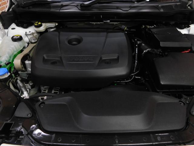Ｖ４０ クロスカントリー　Ｔ３　キネティック　インテリセーフ　ナビ　バックカメラ　Ｂｌｕｅｔｏｏｔｈ　オートＬＥＤヘッド　前後ドライブレコーダー（純正）　アイシン製６速オートマ　ドアバイザー　禁煙車　ワンオーナー　整備記録簿　２０１８モデル（41枚目）