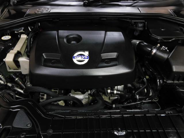 Ｖ６０ Ｔ５　ＳＥ　セーフティｐｋｇ　黒革　ナビ　ＤＴＶ　バックカメラ　ＥＴＣ　オートキセノン　アイシン製８速オートマ　禁煙車　整備記録簿　２０１４モデル（41枚目）