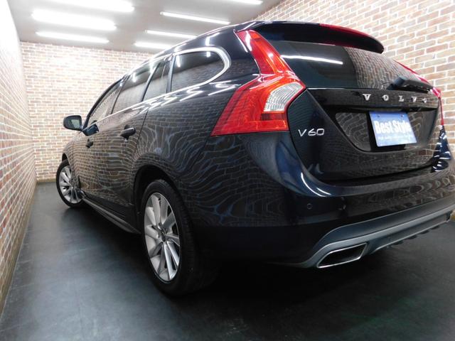 Ｖ６０ Ｔ５　ＳＥ　セーフティｐｋｇ　黒革　ナビ　ＤＴＶ　バックカメラ　ＥＴＣ　オートキセノン　アイシン製８速オートマ　禁煙車　整備記録簿　２０１４モデル（49枚目）
