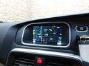 Ｄ４　モメンタム　ディーゼルターボ　シティウィーブハーフ革　ナビ　ＤＴＶ　バックカメラ　スマートキー　ＤＳＲＣ　トールハンマーＬＥＤヘッドライト　アイシン製８速オートマ　禁煙車　ワンオーナー　整備記録簿　２０１７モデル（9枚目）