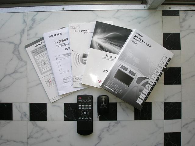 Navi/CD/DVD/AW/No-accidents/BackCamera/NonSmoking
