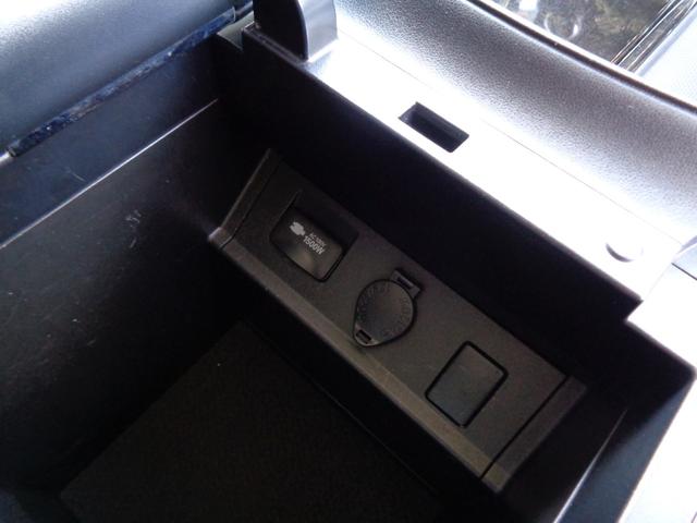 ヴェルファイアハイブリッド ＺＲ　Ｇエディション　フルバンパー仕様モデリスタ製エアロツアラーキット　モデリスタ製サスペンション　黒革　純正後席モニター　ＬＥＤデイライト　シートヒーター　ステリングヒーター　ＷＥＤＳ製アルミ　１オーナー禁煙　１５００Ｗ（42枚目）