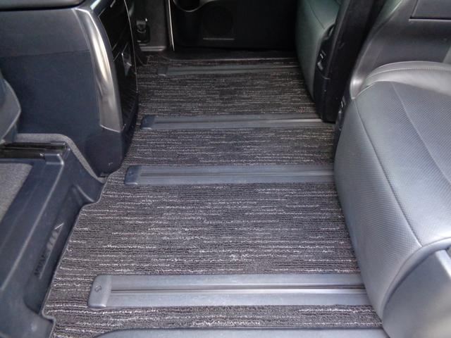 ヴェルファイアハイブリッド ＺＲ　Ｇエディション　フルバンパー仕様モデリスタ製エアロツアラーキット　モデリスタ製サスペンション　黒革　純正後席モニター　ＬＥＤデイライト　シートヒーター　ステリングヒーター　ＷＥＤＳ製アルミ　１オーナー禁煙　１５００Ｗ（43枚目）