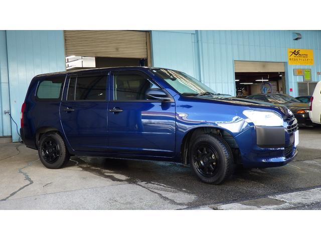 プロボックス ハイブリッドＧＸ　トヨタセーフィティセンス　純正バックカメラ内蔵ミラー　カロッツエリアナビ　フルセグ　キーレス　　プライバシーガラス　社外アルミホイール（5枚目）