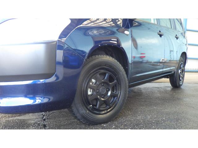 プロボックス ハイブリッドＧＸ　トヨタセーフィティセンス　純正バックカメラ内蔵ミラー　カロッツエリアナビ　フルセグ　キーレス　　プライバシーガラス　社外アルミホイール（7枚目）