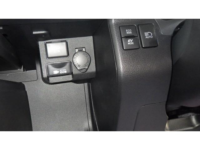 プロボックス ハイブリッドＧＸ　トヨタセーフィティセンス　純正バックカメラ内蔵ミラー　カロッツエリアナビ　フルセグ　キーレス　　プライバシーガラス　社外アルミホイール（23枚目）