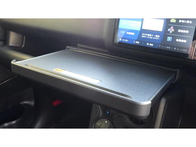 プロボックス ハイブリッドＧＸ　トヨタセーフィティセンス　純正バックカメラ内蔵ミラー　カロッツエリアナビ　フルセグ　キーレス　　プライバシーガラス　社外アルミホイール（30枚目）