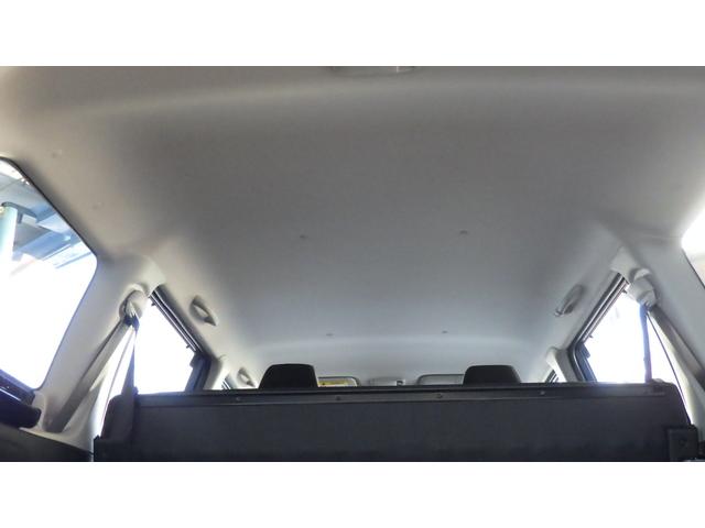 プロボックス ハイブリッドＧＸ　トヨタセーフィティセンス　純正バックカメラ内蔵ミラー　カロッツエリアナビ　フルセグ　キーレス　　プライバシーガラス　社外アルミホイール（43枚目）