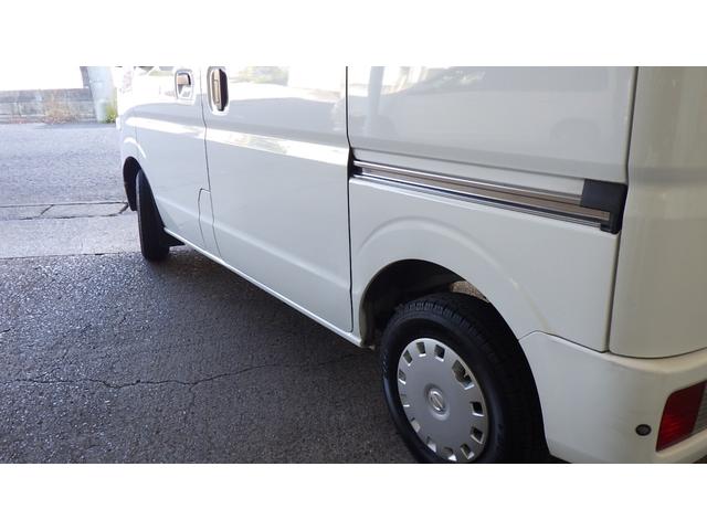 ＮＶ１００クリッパーバン ＤＸ　ＧＬエマージェンシーブレーキパッケージ　ブレーキサポート　プライバシーガラス　キーレス　ハイルーフ　ナビ　バックカメラ　ＥＴＣ　５ＡＧＳ（11枚目）