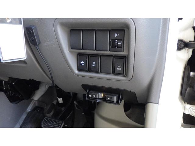 ＮＶ１００クリッパーバン ＤＸ　ＧＬエマージェンシーブレーキパッケージ　ブレーキサポート　プライバシーガラス　キーレス　ハイルーフ　ナビ　バックカメラ　ＥＴＣ　５ＡＧＳ（17枚目）