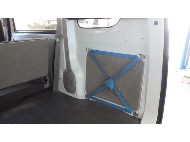 ＮＶ１００クリッパーバン ＤＸ　ＧＬエマージェンシーブレーキパッケージ　ブレーキサポート　プライバシーガラス　キーレス　ハイルーフ　ナビ　バックカメラ　ＥＴＣ　５ＡＧＳ（31枚目）