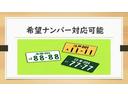 ハイブリッドＧＸ　トヨタセーフィティセンス　純正バックカメラ内蔵ミラー　カロッツエリアナビ　フルセグ　キーレス　　プライバシーガラス　社外アルミホイール（54枚目）