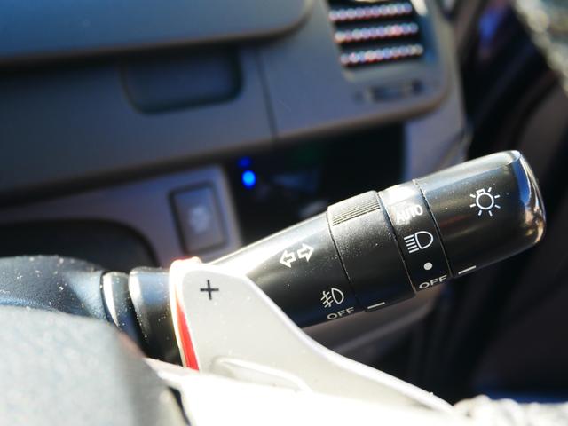 ZS 1年保証付 GS-iエアロ 7人乗 8インチHDDナビ 地デジ BT接続 バックカメラ フリップダウンモニター 革調シートカバー パワスラ プッシュスタート スマートキー パドルシフト アームレスト(17枚目)