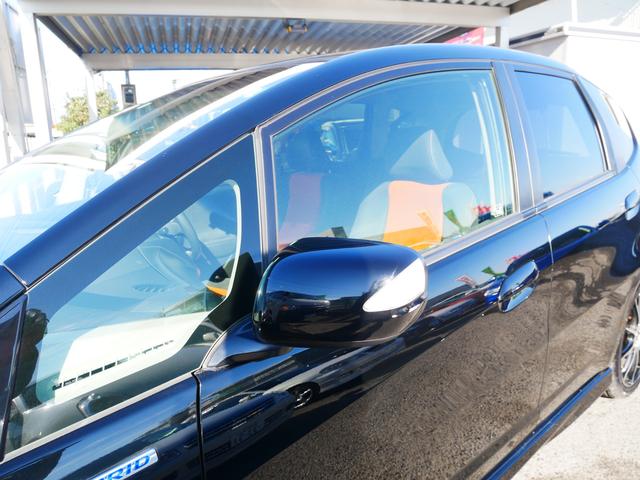 RS 1年保証付 6速MT アイドリングストップ HID クルコン 社外17AW タナベマフラー 電動格納ウィンカーミラー ETC オートライト 無限フロアーマット スポーツモードノーマルモード切替(32枚目)
