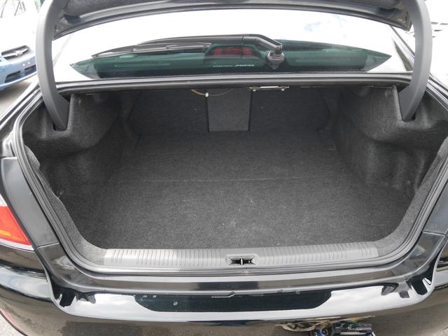 2.0GTスペックB 1年保証付 6速MT 後期型 SI-DRIVE 禁煙車 ブースト計 ステアスイッチ 6連奏CD ETC オートエアコン キーレス 電動格納ウィンカーミラー ローダウン HID フォグ 純正18AW(19枚目)