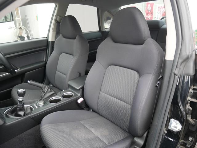 2.0GTスペックB 1年保証付 6速MT 後期型 SI-DRIVE 禁煙車 ブースト計 ステアスイッチ 6連奏CD ETC オートエアコン キーレス 電動格納ウィンカーミラー ローダウン HID フォグ 純正18AW(65枚目)