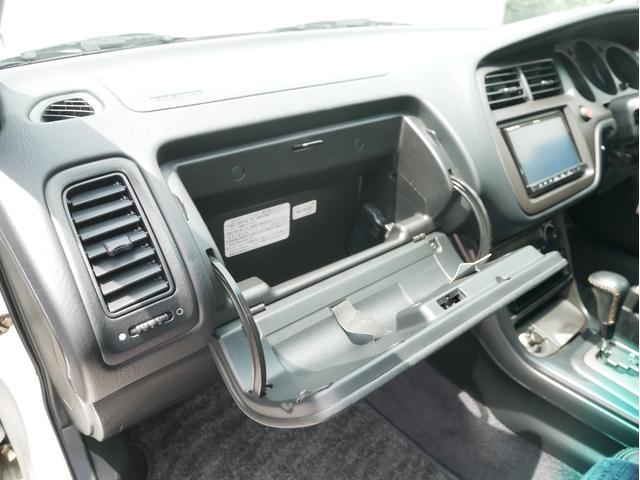 アコードワゴン ＳｉＲ　スポーティア　ＭＴモード付ＡＴ　後期　サンルーフ　Ｈ２３Ａ　ＶＴＥＣ　ハーフレザー　メモリーナビ　フルセグ　Ｂｌｕｅｔｏｏｔｈ　バックカメラ　オートエアコン　１６ＡＷ　エアロ　電格ミラー　ＨＩＤ　フォグ　キーレス（76枚目）
