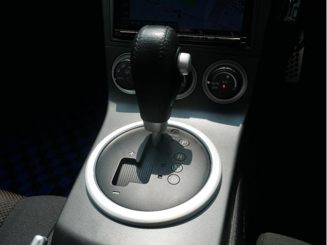 フェアレディＺ ベースグレード　ＭＴモード　ニスモエアロ　ＦＧＫマフラー　メモリーナビ　ＤＶＤ再生　Ｂｌｕｅｔｏｏｔｈ・フルセグ　ＥＴＣ　キーレス　ＴＥＩＮ車高調　オートエアコン　ＨＩＤ　電動格納ミラー　１８インチアルミ（8枚目）