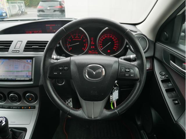 マツダスピードアクセラ ベースグレード　６速ＭＴ　ターボ　半革パワーシート　禁煙車　ＨＤＤナビ　地デジ　ＥＴＣ　アドバンストキー　ＨＩＤ　ウィンカーミラー　オートエアコン　ＢＯＳＥサウンド　サイドエアバック　１８ＡＷ　１年保証付（61枚目）