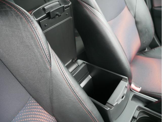 マツダスピードアクセラ ベースグレード　６速ＭＴ　ターボ　半革パワーシート　禁煙車　ＨＤＤナビ　地デジ　ＥＴＣ　アドバンストキー　ＨＩＤ　ウィンカーミラー　オートエアコン　ＢＯＳＥサウンド　サイドエアバック　１８ＡＷ　１年保証付（70枚目）