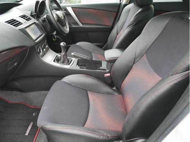 マツダスピードアクセラ ベースグレード　６速ＭＴ　ターボ　半革パワーシート　禁煙車　ＨＤＤナビ　地デジ　ＥＴＣ　アドバンストキー　ＨＩＤ　ウィンカーミラー　オートエアコン　ＢＯＳＥサウンド　サイドエアバック　１８ＡＷ　１年保証付（73枚目）