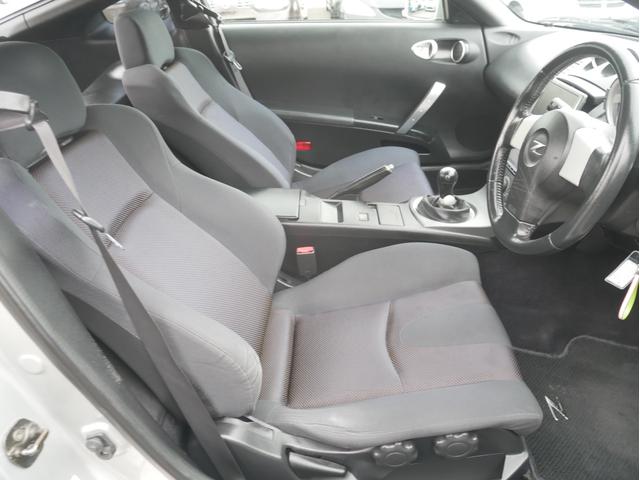 フェアレディＺ ベースグレード　６速ＭＴ　ＣＢＡ－Ｚ３３　ＴＥＩＮ車高調　ＦＫＧマフラー　ＶＯＬＫ１９ＡＷ　ＳＤナビ　フルセグ　　Ｂｌｕｅｔｏｏｔｈ　バックカメラ　ＥＴＣ　ＨＩＤ　キーレス　電動格納ミラー　エアロ　チルトハンドル（13枚目）