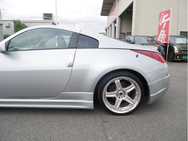 フェアレディＺ ベースグレード　６速ＭＴ　ＣＢＡ－Ｚ３３　ＴＥＩＮ車高調　ＦＫＧマフラー　ＶＯＬＫ１９ＡＷ　ＳＤナビ　フルセグ　　Ｂｌｕｅｔｏｏｔｈ　バックカメラ　ＥＴＣ　ＨＩＤ　キーレス　電動格納ミラー　エアロ　チルトハンドル（25枚目）