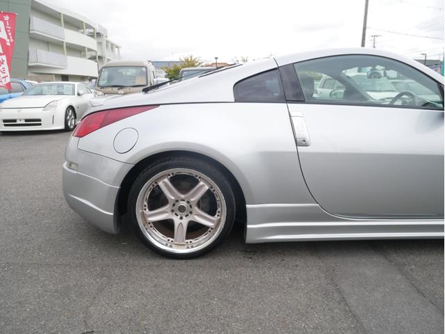 フェアレディＺ ベースグレード　６速ＭＴ　ＣＢＡ－Ｚ３３　ＴＥＩＮ車高調　ＦＫＧマフラー　ＶＯＬＫ１９ＡＷ　ＳＤナビ　フルセグ　　Ｂｌｕｅｔｏｏｔｈ　バックカメラ　ＥＴＣ　ＨＩＤ　キーレス　電動格納ミラー　エアロ　チルトハンドル（26枚目）