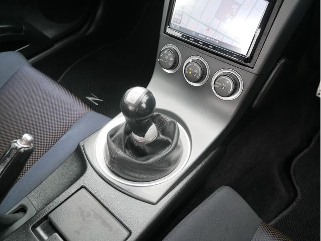 フェアレディＺ ベースグレード　６速ＭＴ　ＣＢＡ－Ｚ３３　ＴＥＩＮ車高調　ＦＫＧマフラー　ＶＯＬＫ１９ＡＷ　ＳＤナビ　フルセグ　　Ｂｌｕｅｔｏｏｔｈ　バックカメラ　ＥＴＣ　ＨＩＤ　キーレス　電動格納ミラー　エアロ　チルトハンドル（71枚目）