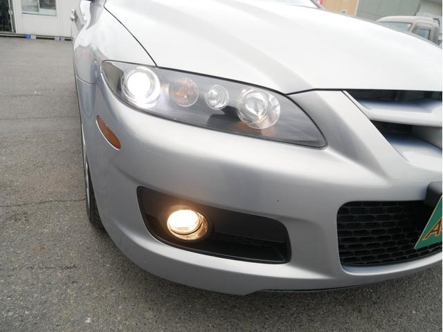 マツダスピードアテンザ ベースグレード　６速マニュアル　４ＷＤターボ　ＨＤＤナビ　フルセグ　アドバンストキー　ＨＩＤ　フォグランプ　純正１８インチアルミ　サイドエアバック　オートエアコン　横滑防止　Ｗエアバック　ＡＢＳ　１年保証付（28枚目）