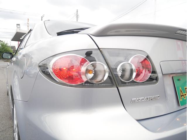 マツダスピードアテンザ ベースグレード　６速マニュアル　４ＷＤターボ　ＨＤＤナビ　フルセグ　アドバンストキー　ＨＩＤ　フォグランプ　純正１８インチアルミ　サイドエアバック　オートエアコン　横滑防止　Ｗエアバック　ＡＢＳ　１年保証付（45枚目）
