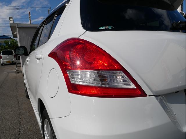 スイフト ＲＳ　５速ＭＴ　後期型　クルコン　ＳＤナビ　Ｂｌｕｅｔｏｏｔｈ・フルセグ　バックカメラ　プッシュスタート＆スマートキー　ＥＴＣ　ウィンカーミラー　ＨＩＤ　フォグランプ　オートエアコン　１年保証付（44枚目）