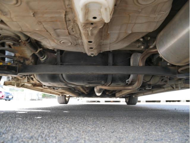 スイフト ＲＳ　５速ＭＴ　後期型　クルコン　ＳＤナビ　Ｂｌｕｅｔｏｏｔｈ・フルセグ　バックカメラ　プッシュスタート＆スマートキー　ＥＴＣ　ウィンカーミラー　ＨＩＤ　フォグランプ　オートエアコン　１年保証付（56枚目）