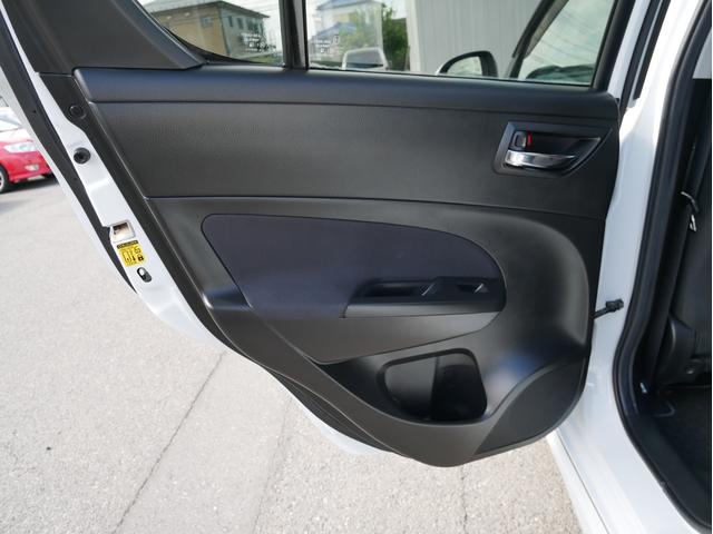 スイフト ＲＳ　５速ＭＴ　後期型　クルコン　ＳＤナビ　Ｂｌｕｅｔｏｏｔｈ・フルセグ　バックカメラ　プッシュスタート＆スマートキー　ＥＴＣ　ウィンカーミラー　ＨＩＤ　フォグランプ　オートエアコン　１年保証付（80枚目）