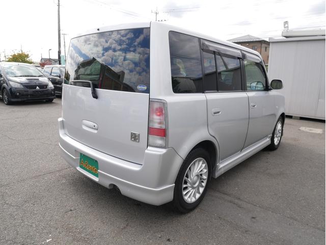 TOYOTA bB Z X VERSION