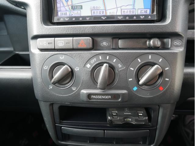 TOYOTA bB Z X VERSION