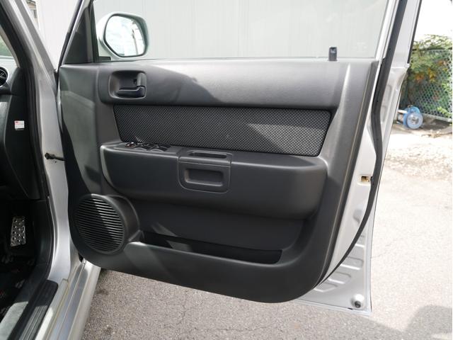 TOYOTA bB Z X VERSION