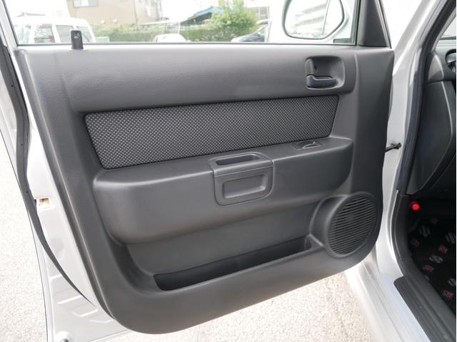 TOYOTA bB Z X VERSION