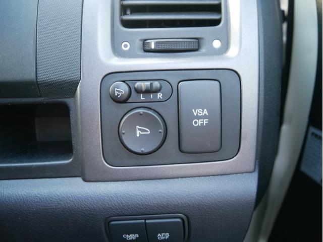 CR-V ZXi 4WD 衝突軽減ブレーキ サンルーフ 革パワーシート HDDナビ バックカメラ ETC レーダークルーズ シートヒーター HID フォグ オートエアコン スマートキー サイドSRS 1年保証付(66枚目)
