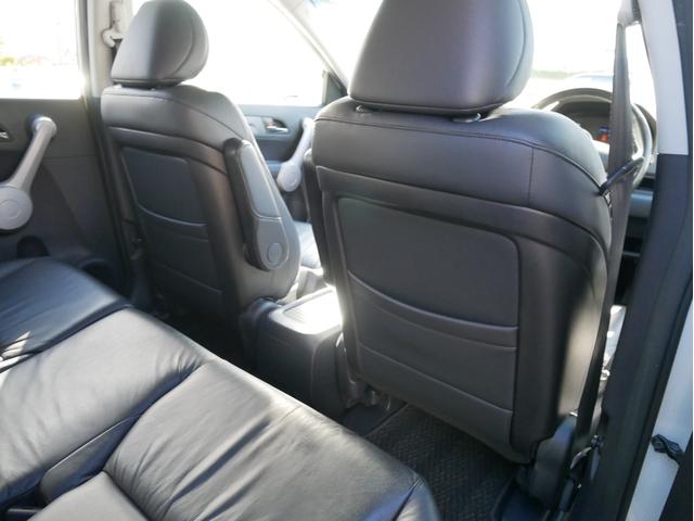 CR-V ZXi 4WD 衝突軽減ブレーキ サンルーフ 革パワーシート HDDナビ バックカメラ ETC レーダークルーズ シートヒーター HID フォグ オートエアコン スマートキー サイドSRS 1年保証付(76枚目)