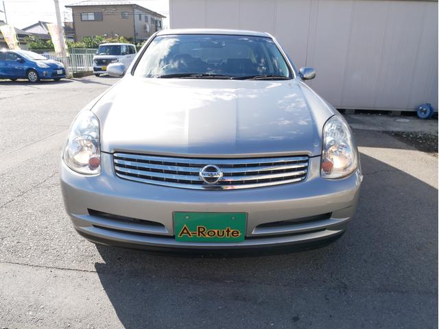 スカイライン 350GT 6速MT タイミングチェーン メモリーナビ DVD再生 ワンセグ ETC 純正17AW 電格ミラー オートライトHID チルトハンドル オートエアコン Wエアバック ABS トランクスルー(16枚目)