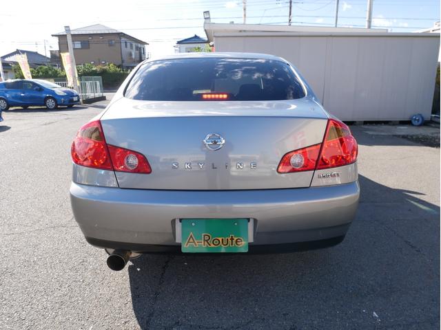 スカイライン 350GT 6速MT タイミングチェーン メモリーナビ DVD再生 ワンセグ ETC 純正17AW 電格ミラー オートライトHID チルトハンドル オートエアコン Wエアバック ABS トランクスルー(21枚目)