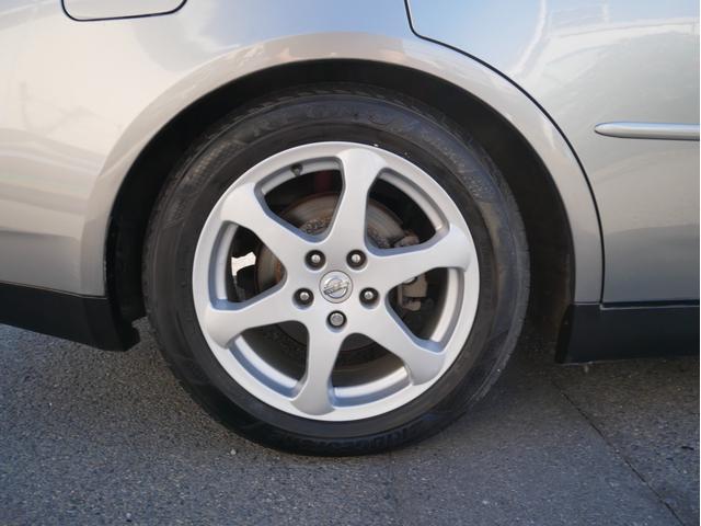 スカイライン 350GT 6速MT タイミングチェーン メモリーナビ DVD再生 ワンセグ ETC 純正17AW 電格ミラー オートライトHID チルトハンドル オートエアコン Wエアバック ABS トランクスルー(52枚目)