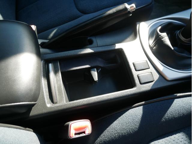 スカイライン 350GT 6速MT タイミングチェーン メモリーナビ DVD再生 ワンセグ ETC 純正17AW 電格ミラー オートライトHID チルトハンドル オートエアコン Wエアバック ABS トランクスルー(65枚目)