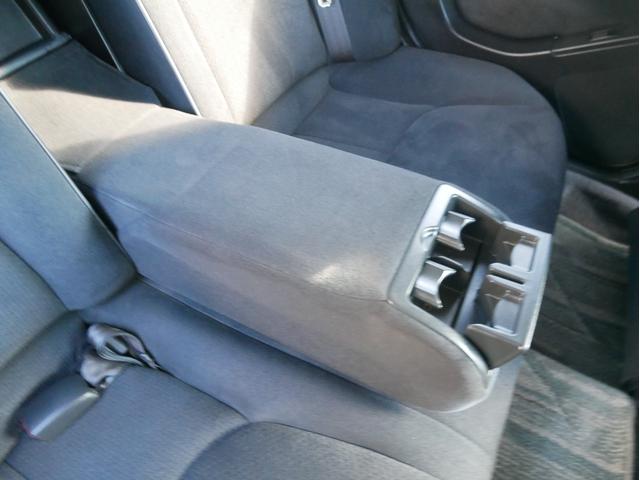 スカイライン 350GT 6速MT タイミングチェーン メモリーナビ DVD再生 ワンセグ ETC 純正17AW 電格ミラー オートライトHID チルトハンドル オートエアコン Wエアバック ABS トランクスルー(74枚目)