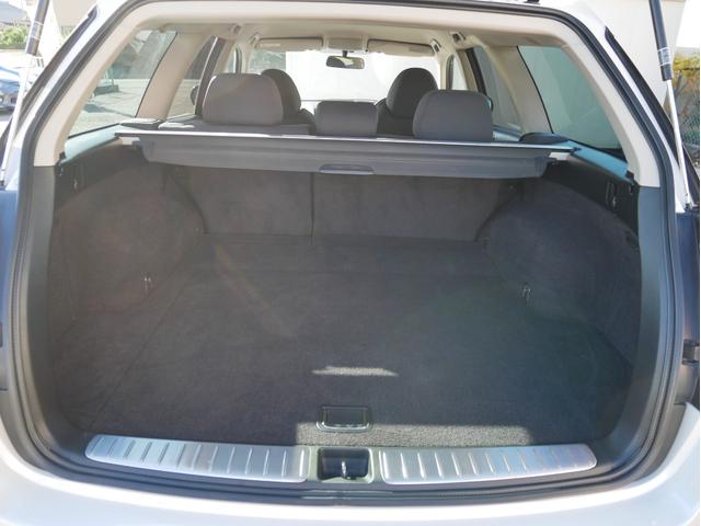 日本全国納車も承ります。　陸送業者の提携により登録後にご自宅へお届けいたします。　詳細についてはお気軽にご相談ください。　北海道から沖縄まで実績あります。