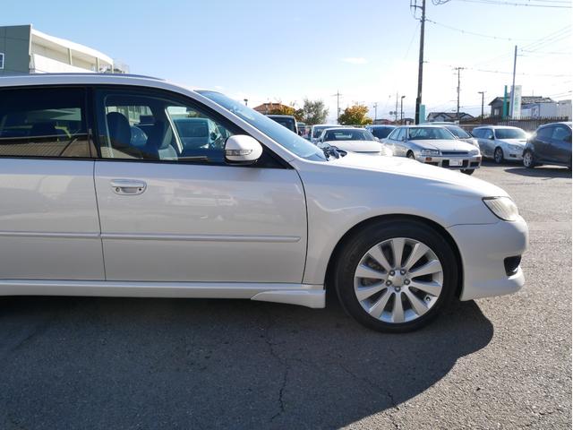 日本全国納車も承ります。　陸送業者の提携により登録後にご自宅へお届けいたします。　詳細についてはお気軽にご相談ください。　北海道から沖縄まで実績あります。