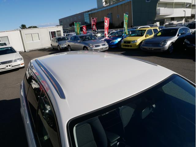 ご納車時には「磨き」「クリーニング」等を販売担当が仕上げさせていただきます。